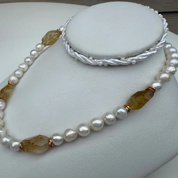 Citrine Pearl Necklace. Handmade  Baroque Freshwater Pearl Necklace. - Picture 2 of 8